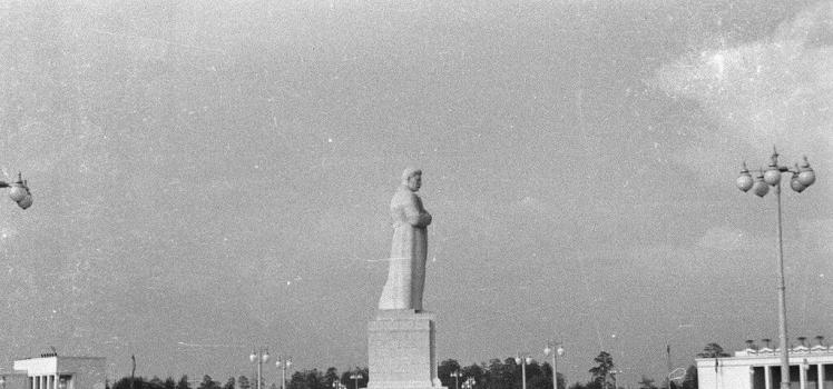 Памятник сталину в вологде фото Это интересно!